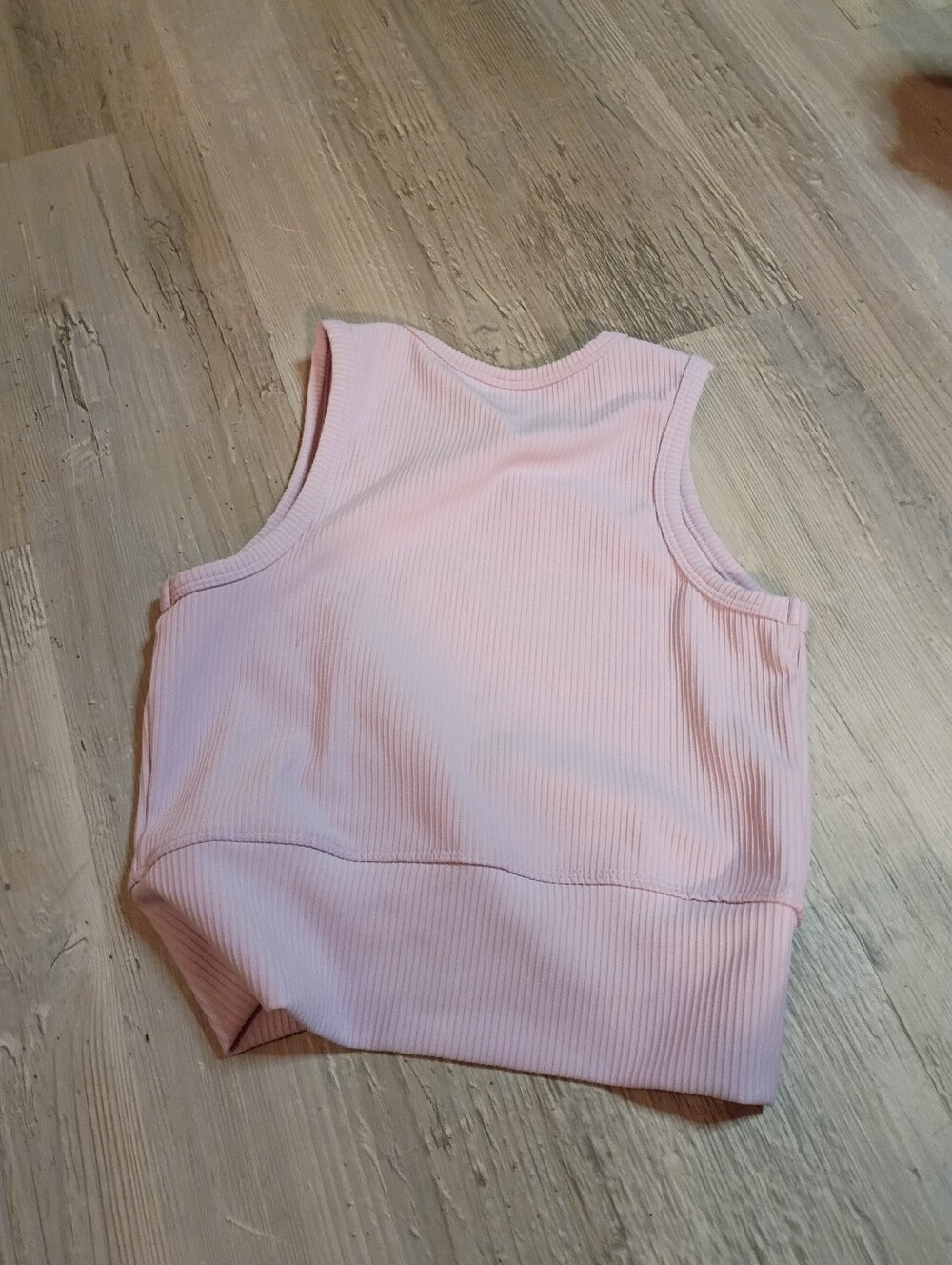 Workout Top - Picture 3 of 4